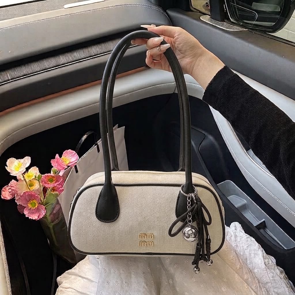 The mini tote