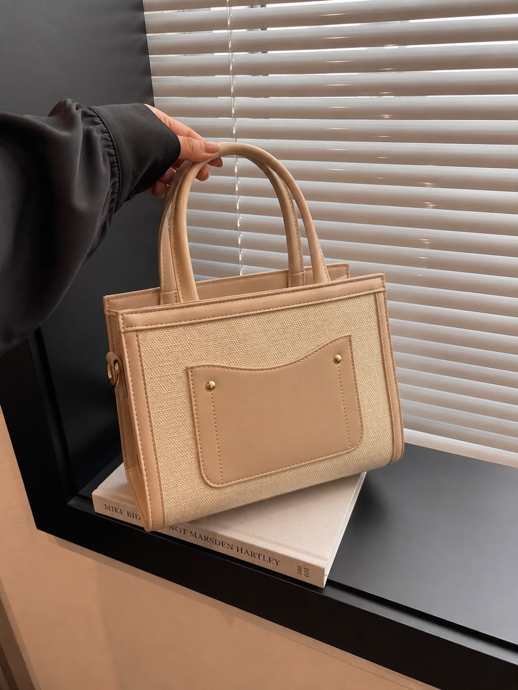 Smile Pocket Tote