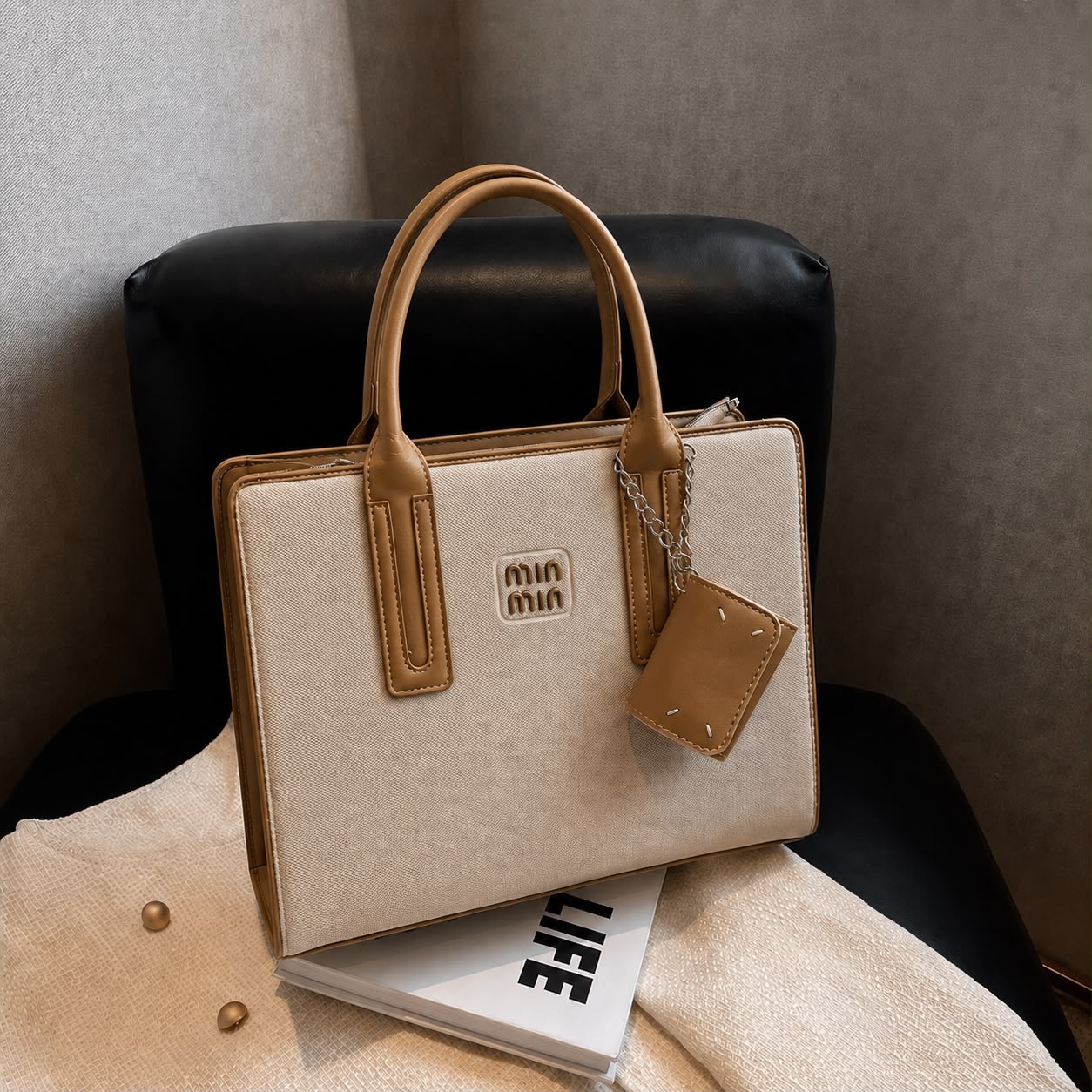 miu miu Tote