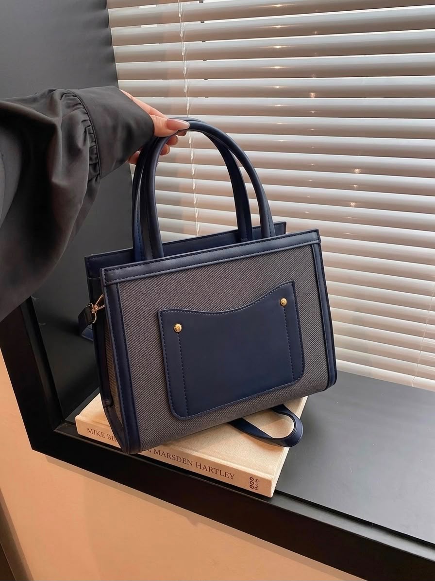 Smile Pocket Tote