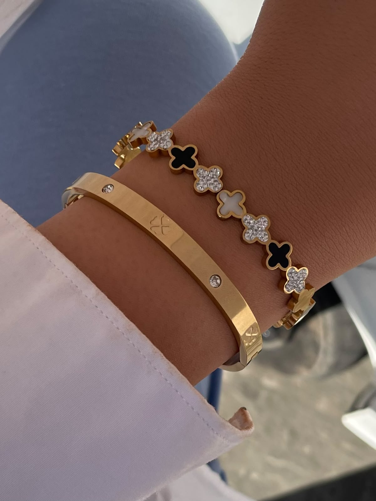 Luxury Stainless Steel Gold Bangle & Bracelet Collection