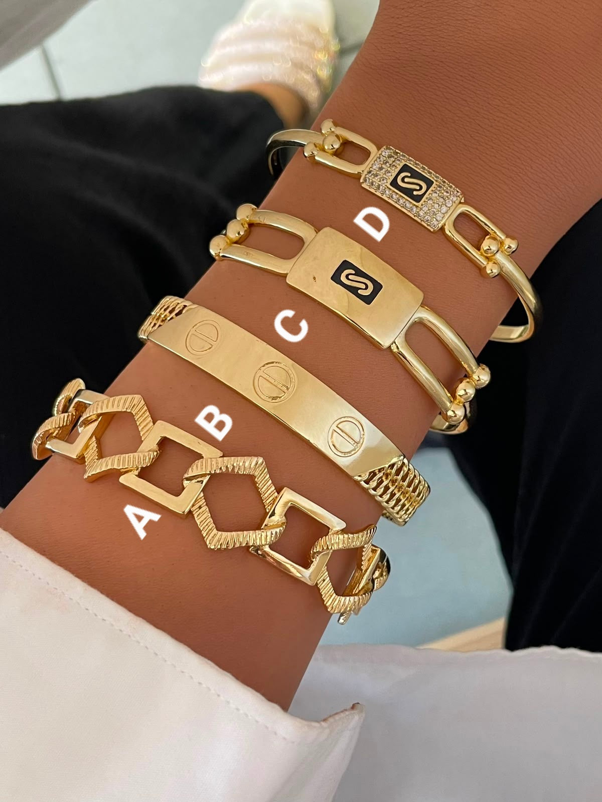 Luxury Gold-Plated Bangle
