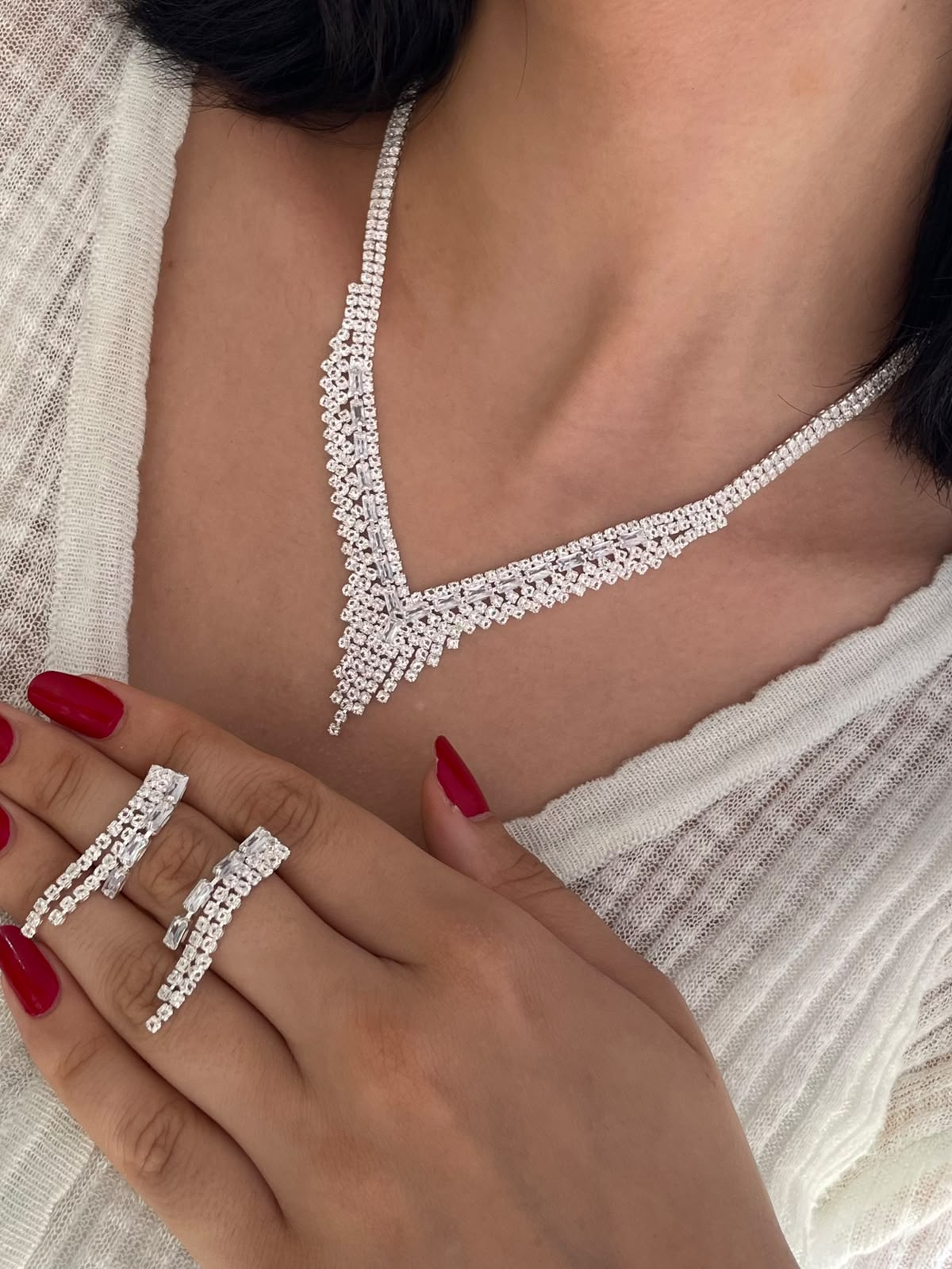Luxurious Cubic Zirconia Necklace & Earrings Set